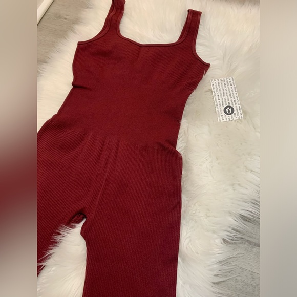 Compression seamless ribbed jumpsuit - Picture 6 of 6